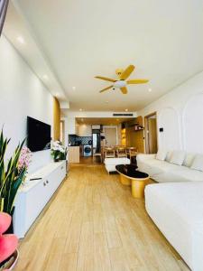 Kuchyň nebo kuchyňský kout v ubytování Chuỗi căn Homestay 3 ngủ - đầy đủ tiện nghi - view biển
