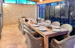 Fotografie z fotogalerie ubytování Cozy Home In Stjean-De-Minervois v destinaci Saint-Jean-de-Minervois