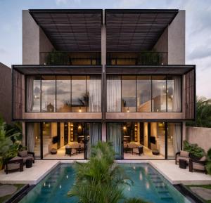 Piscina di Zendara Villas Canggu by Blacksand o nelle vicinanze