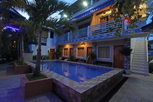 Bazén v ubytování Foxtail Siargao Island Guesthouse nebo v jeho okolí