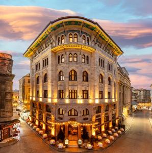 O edifício em que o hotel se localiza