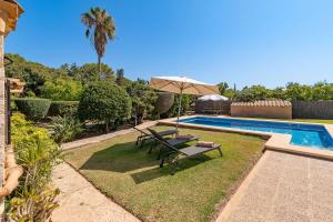 The swimming pool at or close to Villa La Casita by Sealand Villas