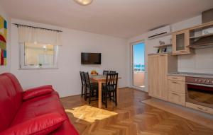 Kuchyň nebo kuchyňský kout v ubytování M5