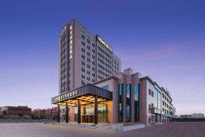 Foto dalla galleria di Home2 Suite by Hilton Xinjiang Bole a Dalt