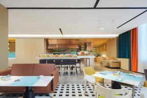 Foto dalla galleria di Home2 Suite by Hilton Xinjiang Bole a Dalt