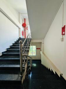 صورة لـ Shivam Guest House Near GNRC and Down Town Hospital في Dispur