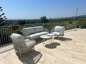 Balkón alebo terasa v ubytovaní Villa Iiulia Hills