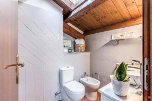 Koupelna v ubytování Casale Giancesare Villa Agricola