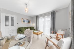 Posezení v ubytování Derwent Cottage + 18 fotografií