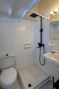Ένα μπάνιο στο Chora Charm Maisonette Mykonos Town
