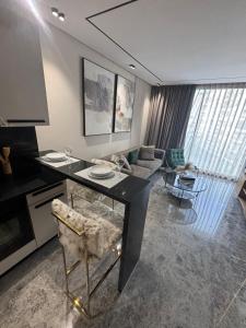 Studio lumineux et cosy的休息区
