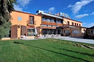 Gallery image of Hotel Restaurant Sol i Vi in Lavern