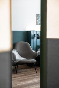 Зона вітальні в City Hotel Biel Bienne Free Parking