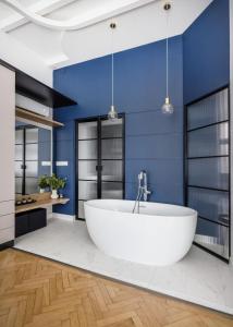 Chic and Spacious Central Retreat 1072 Budapest, Akácfa u. 30 kép - 2