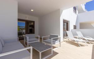 Χώρος καθιστικού στο Stunning Apartment In Finestrat +20 φωτογραφίες