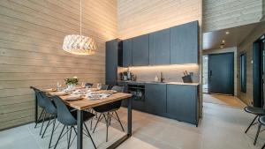 Køkken eller tekøkken på Villa Saaga, Äkäslompolo, Ylläs