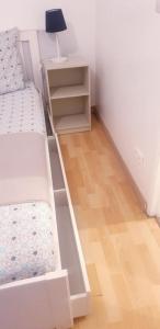 Posteľ alebo postele v izbe v ubytovaní Magnifique F2 avec terrasse et parking, proche d'un parc et à 7 minutes à pieds de la Gare