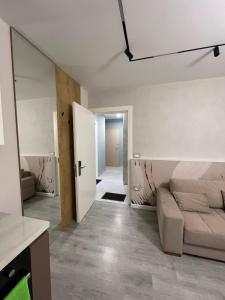 Gallery image of Marina Luxury Apartments Durrës in Durrës +22 photos