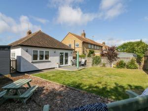 En have udenfor Jasmine Cottage