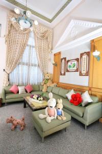 Area soggiorno di Flower Bird House B&B