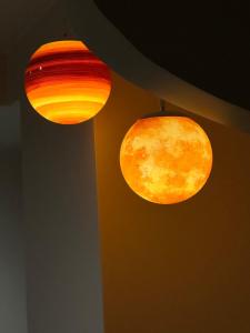 Fotografie z fotogalerie ubytování Moon Room, Nuit insolite - Ollioules Toulon Var v destinaci Ollioules