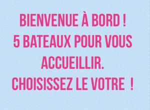 Un panneau qui dit prenez garde à un batuk pour évacuer les pétertains dans l'établissement HEBERGEMENTS BATEAUX A QUAI, à Porquerolles