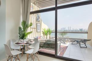 Foto dalla galleria di Studio right on Palm Jumeirah a Dubai