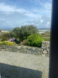 Fotografie z fotogalerie ubytování Mannin Beach View House v destinaci Ballyconneely