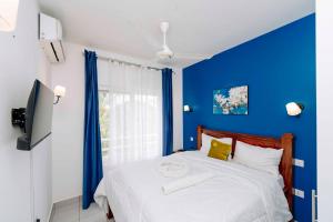 TV a/nebo společenská místnost v ubytování Zanzibar,Fumbatown Cozy 1 bed Apartment