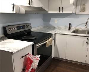 Fotografie z fotogalerie ubytování SHAY-BASEMENT-Holiday Home v destinaci Pickering