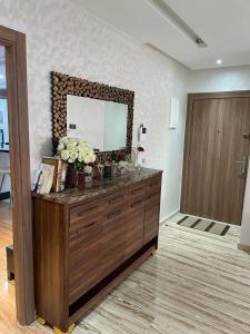 Fotografie z fotogalerie ubytování Cosy appartement proche commodité avec parking privé v destinaci Roches Noires