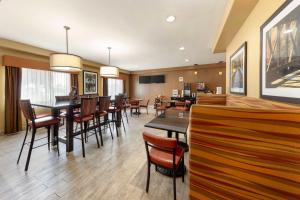 Posezení v ubytování Best Western Greentree Inn & Suites