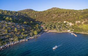 Φυσικό τοπίο κοντά σε αυτή η παραθεριστική κατοικία