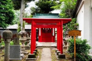 新宿一站5分钟-104-餐馆购物街-安静品质公寓-直达皇居秋叶原外面的花园
