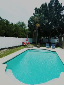 Bazén v ubytování Island 1 nebo v jeho okolí