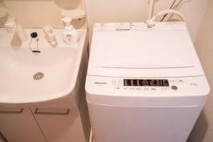 Galeri foto 新宿一站5分钟-302-餐馆购物街-安静品质公寓-直达皇居秋叶原 di Tokyo