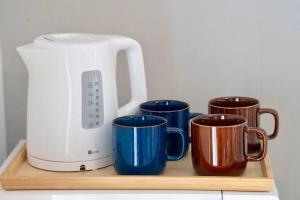 Fasilitas pembuat kopi dan teh di 新宿一站5分钟-302-餐馆购物街-安静品质公寓-直达皇居秋叶原