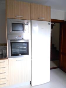 Kuchnia lub aneks kuchenny w obiekcie CASA TORRE DE GURIEZO