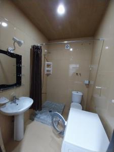 Ένα μπάνιο στο Nice studio with all amenities