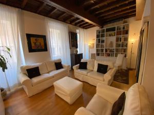 Χώρος καθιστικού στο SWEETSUITE Rome