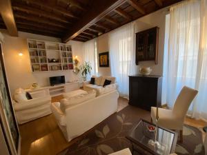 Μια τηλεόραση ή/και κέντρο ψυχαγωγίας στο SWEETSUITE Rome