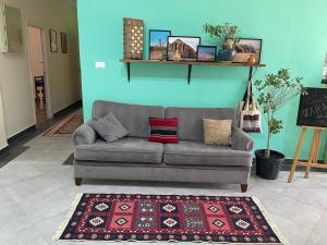 Un lugar para sentarse en Darna Hostel