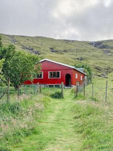 Gallery image of 2 BR Cozy vacation home for 5 guests, Langasandur in Ljósá