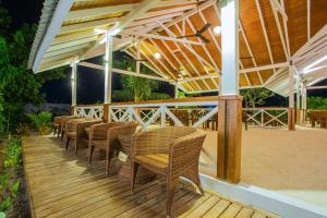 Rõdu või terrass majutusasutuses Beach Hotel Guraidhoo