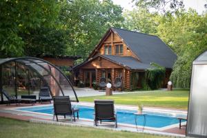 Afbeelding uit fotogalerij van RelaxClub Kersko in Hradišťko