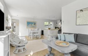 Χώρος καθιστικού στο Lovely Home In Skagen With Wifi