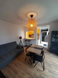 Χώρος καθιστικού στο Maison T2 en bord de mer à Plougastel Daoulas +8 φωτογραφίες