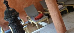A seating area at Hotel Goldene Rose