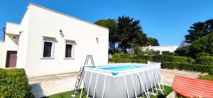 Piscina di L'Humus dei Trulli holiday house o nelle vicinanze