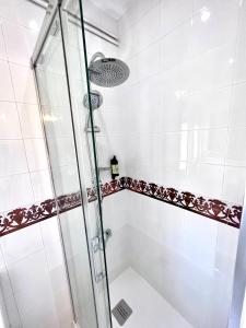 Łazienka w obiekcie Hotelito Suecia